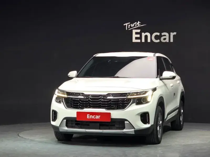 2023 Kia Seltos с пробегом 18 611 км