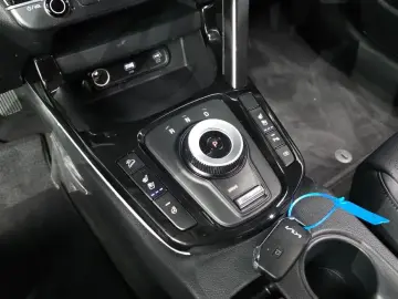 2023 Kia Seltos с пробегом 18 611 км