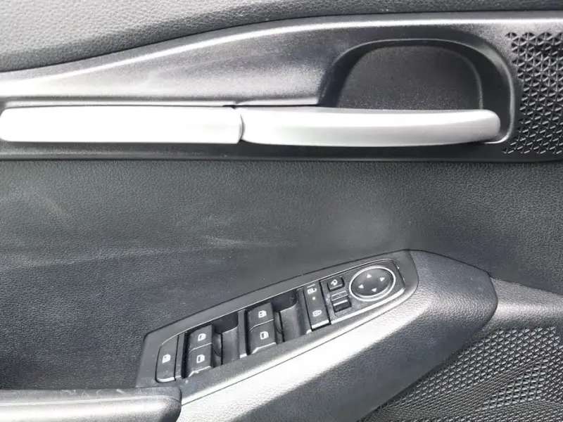 2023 Kia Seltos с пробегом 18 611 км