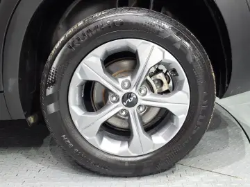 2023 Kia Seltos с пробегом 53 475 км