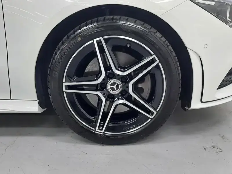 2023 Mercedes-Benz CLA с пробегом 33 640 км