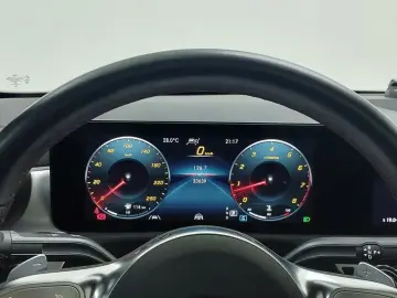 2023 Mercedes-Benz CLA с пробегом 33 640 км