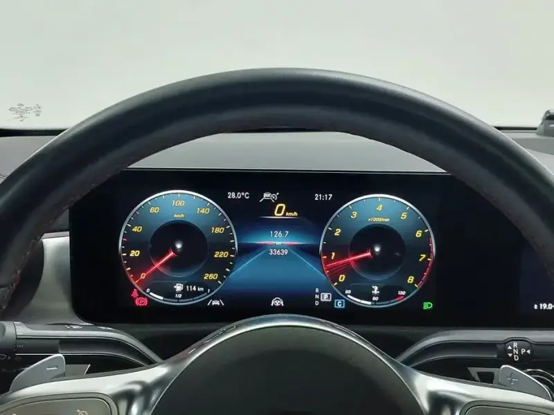 2023 Mercedes-Benz CLA с пробегом 33 640 км