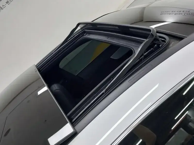 2023 Mercedes-Benz CLA с пробегом 33 640 км