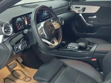 2023 Mercedes-Benz CLA с пробегом 33 640 км