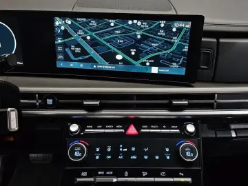 2025 Hyundai Santa Fe с пробегом 2 576 км