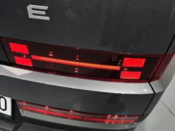 2025 Hyundai Santa Fe с пробегом 2 576 км