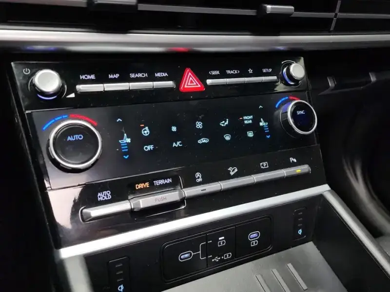 2024 Hyundai Santa Fe с пробегом 36 937 км