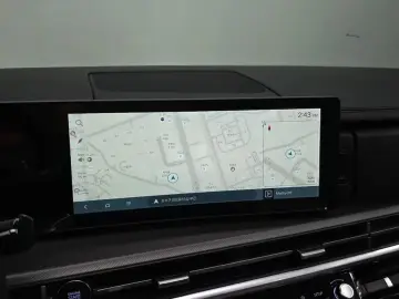 2025 Hyundai Santa Fe с пробегом 7 947 км