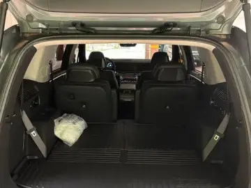 2025 Hyundai Santa Fe с пробегом 2 266 км