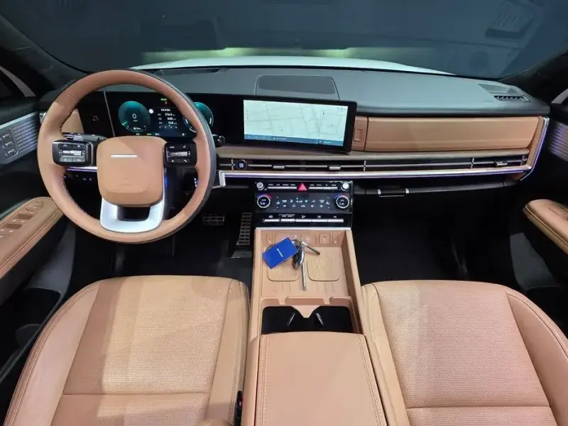 2024 Hyundai Santa Fe с пробегом 19 055 км