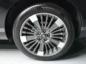 2024 Hyundai Santa Fe с пробегом 51 449 км