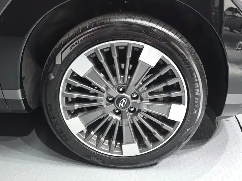 2024 Hyundai Santa Fe с пробегом 51 449 км