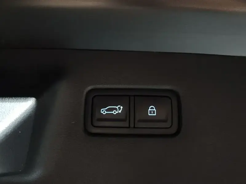 2023 Hyundai Santa Fe с пробегом 47 817 км