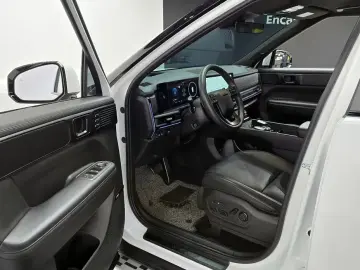 2023 Hyundai Santa Fe с пробегом 41 047 км