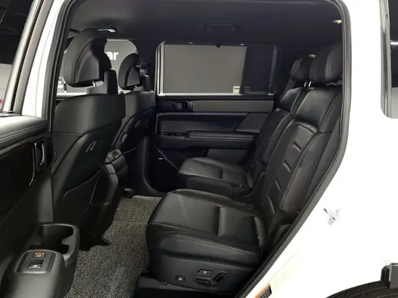 2023 Hyundai Santa Fe с пробегом 41 047 км