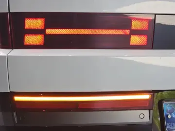2024 Hyundai Santa Fe с пробегом 33 988 км
