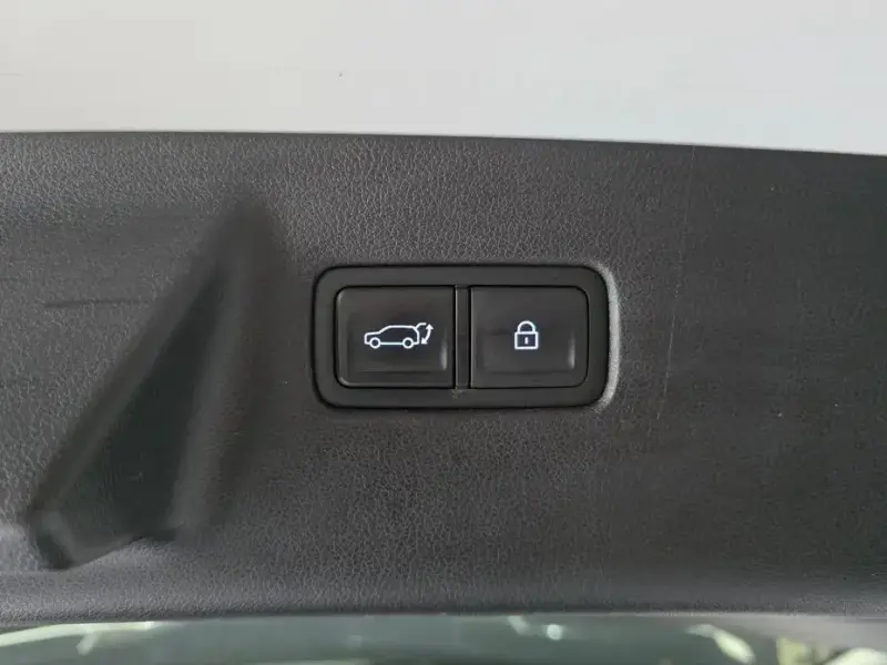 2023 Hyundai Santa Fe с пробегом 33 241 км