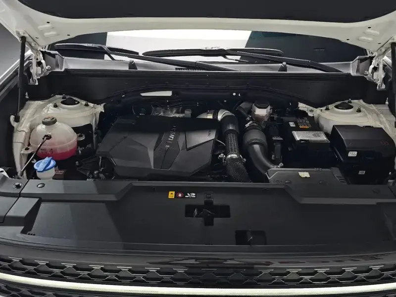 2025 Hyundai Santa Fe с пробегом 29 393 км