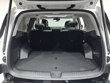 2025 Hyundai Santa Fe с пробегом 29 393 км