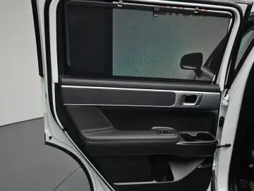 2025 Hyundai Santa Fe с пробегом 29 393 км
