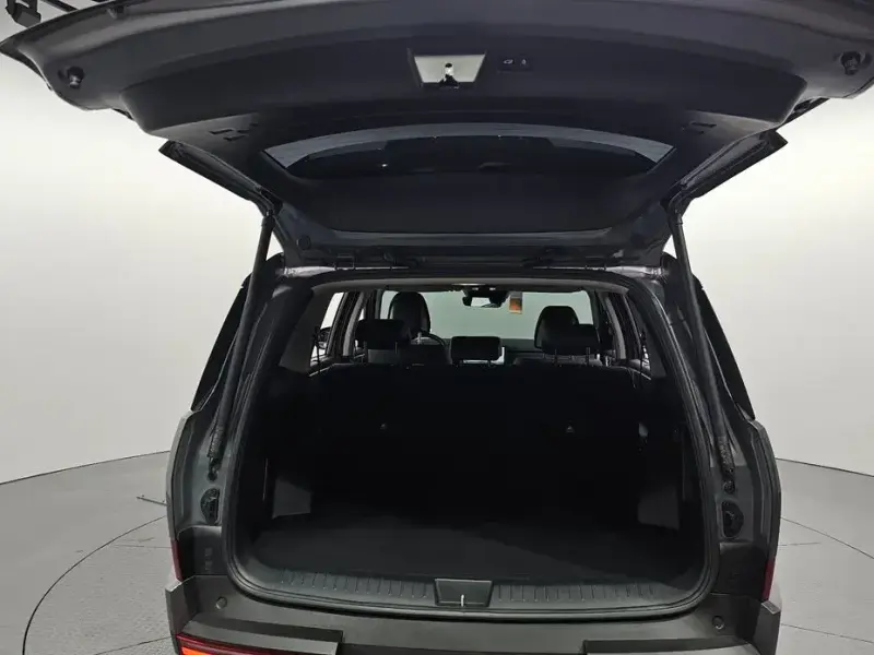 2025 Hyundai Santa Fe с пробегом 30 055 км