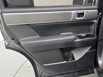 2025 Hyundai Santa Fe с пробегом 30 055 км