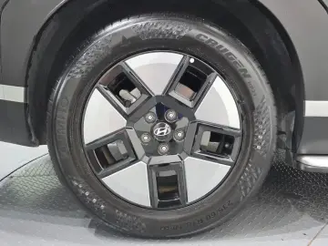 2024 Hyundai Santa Fe с пробегом 12 183 км