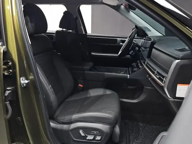 2024 Hyundai Santa Fe с пробегом 20 942 км