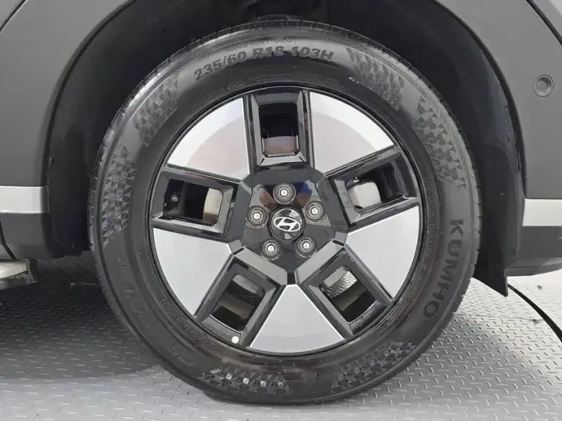 2024 Hyundai Santa Fe с пробегом 12 183 км