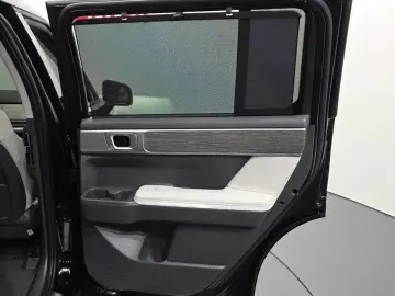 2024 Hyundai Santa Fe с пробегом 12 183 км