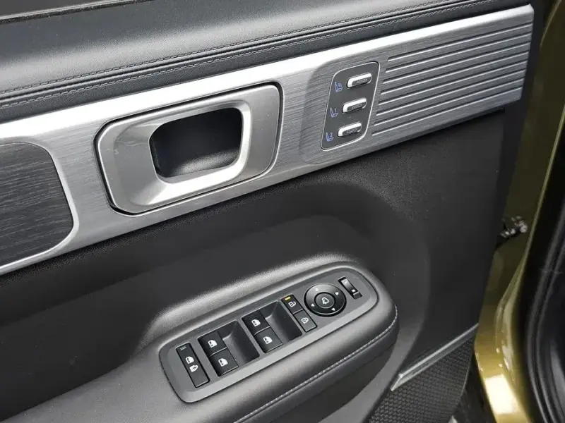 2024 Hyundai Santa Fe с пробегом 20 942 км
