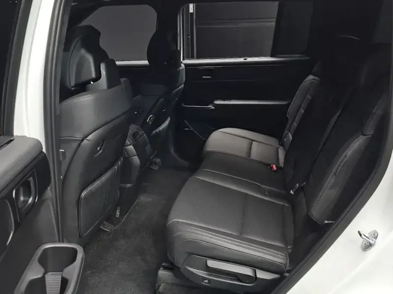 2024 Hyundai Santa Fe с пробегом 14 031 км