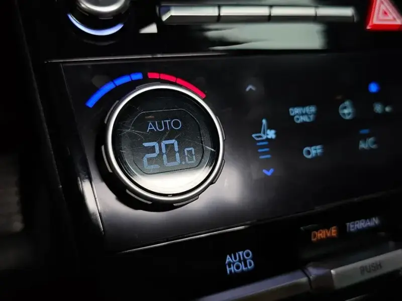 2024 Hyundai Santa Fe с пробегом 14 031 км