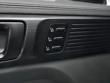 2024 Hyundai Santa Fe с пробегом 14 031 км