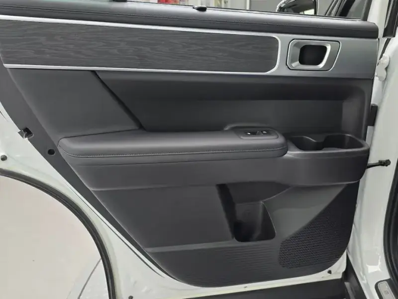 2024 Hyundai Santa Fe с пробегом 18 138 км