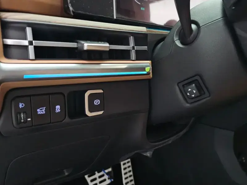 2024 Hyundai Santa Fe с пробегом 14 173 км