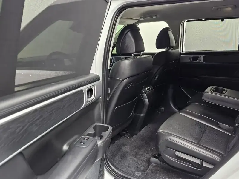 2024 Hyundai Santa Fe с пробегом 76 023 км