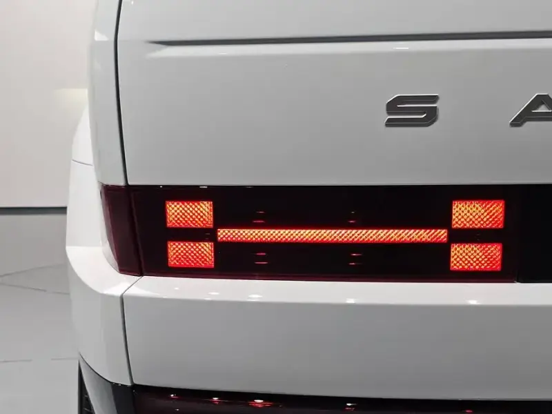 2024 Hyundai Santa Fe с пробегом 14 173 км