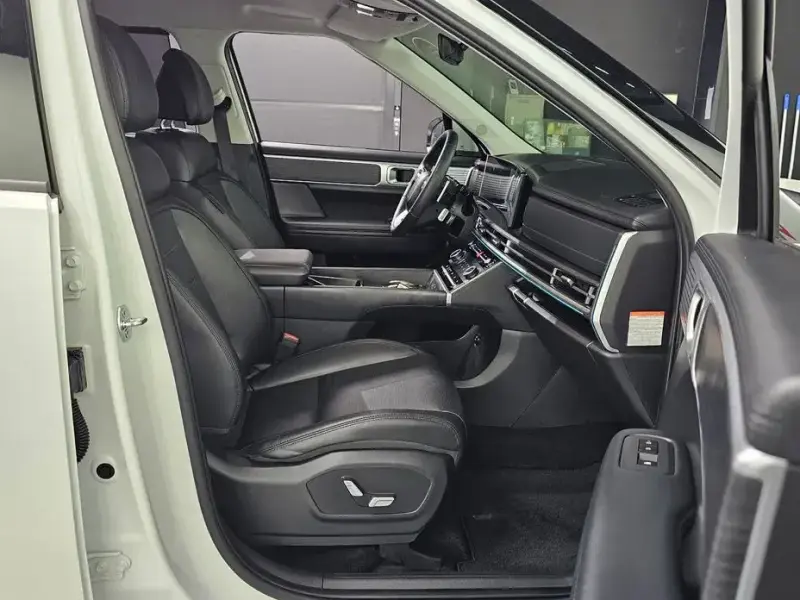 2024 Hyundai Santa Fe с пробегом 76 023 км