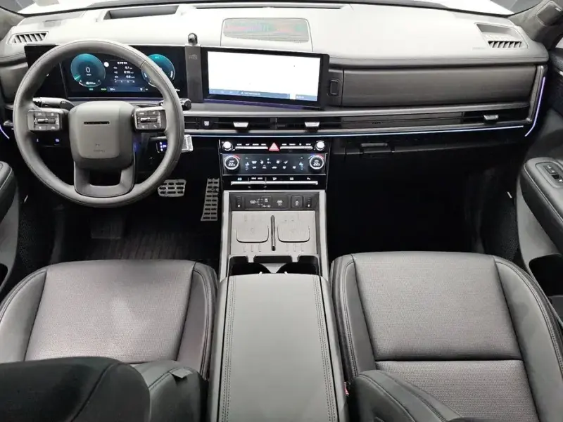2024 Hyundai Santa Fe с пробегом 27 508 км