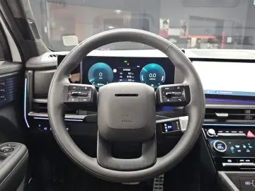 2024 Hyundai Santa Fe с пробегом 27 508 км