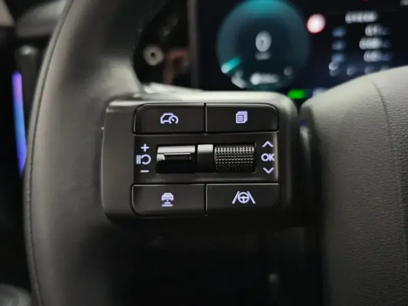 2024 Hyundai Santa Fe с пробегом 27 508 км