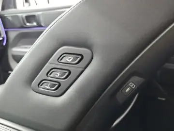 2024 Hyundai Santa Fe с пробегом 27 508 км