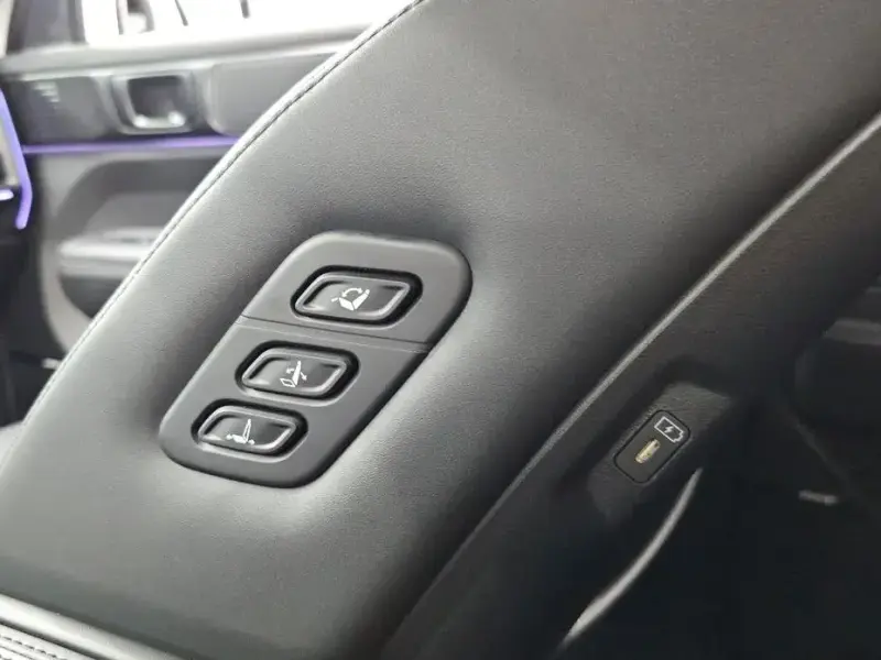 2024 Hyundai Santa Fe с пробегом 27 508 км