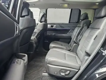 2024 Hyundai Santa Fe с пробегом 35 802 км