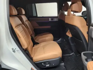 2024 Hyundai Santa Fe с пробегом 28 636 км