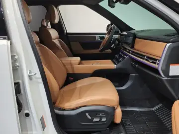 2024 Hyundai Santa Fe с пробегом 28 636 км