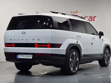 2024 Hyundai Santa Fe с пробегом 18 931 км