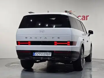 2024 Hyundai Santa Fe с пробегом 18 931 км